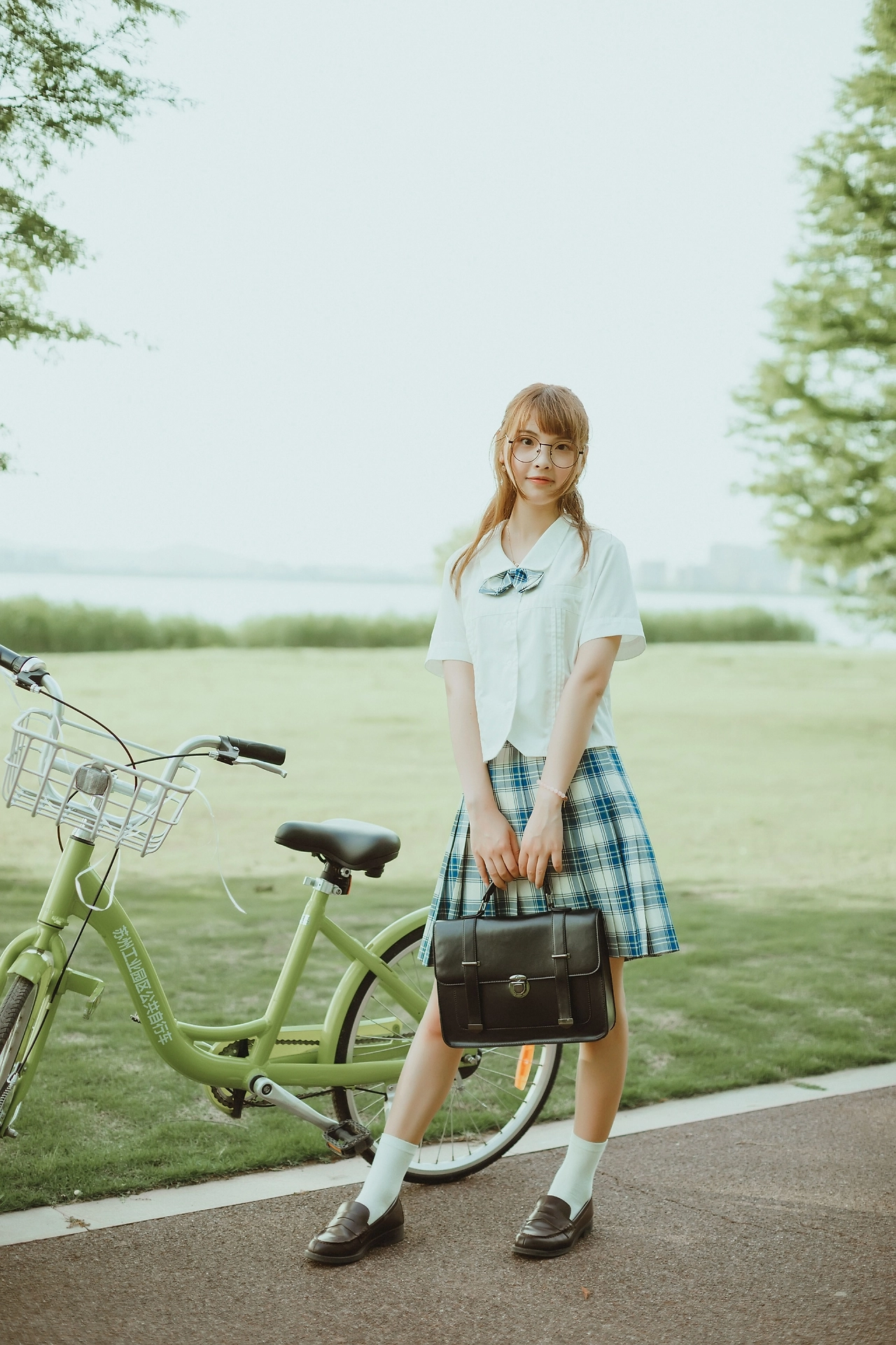 于东太湖拍摄的JK制服写真