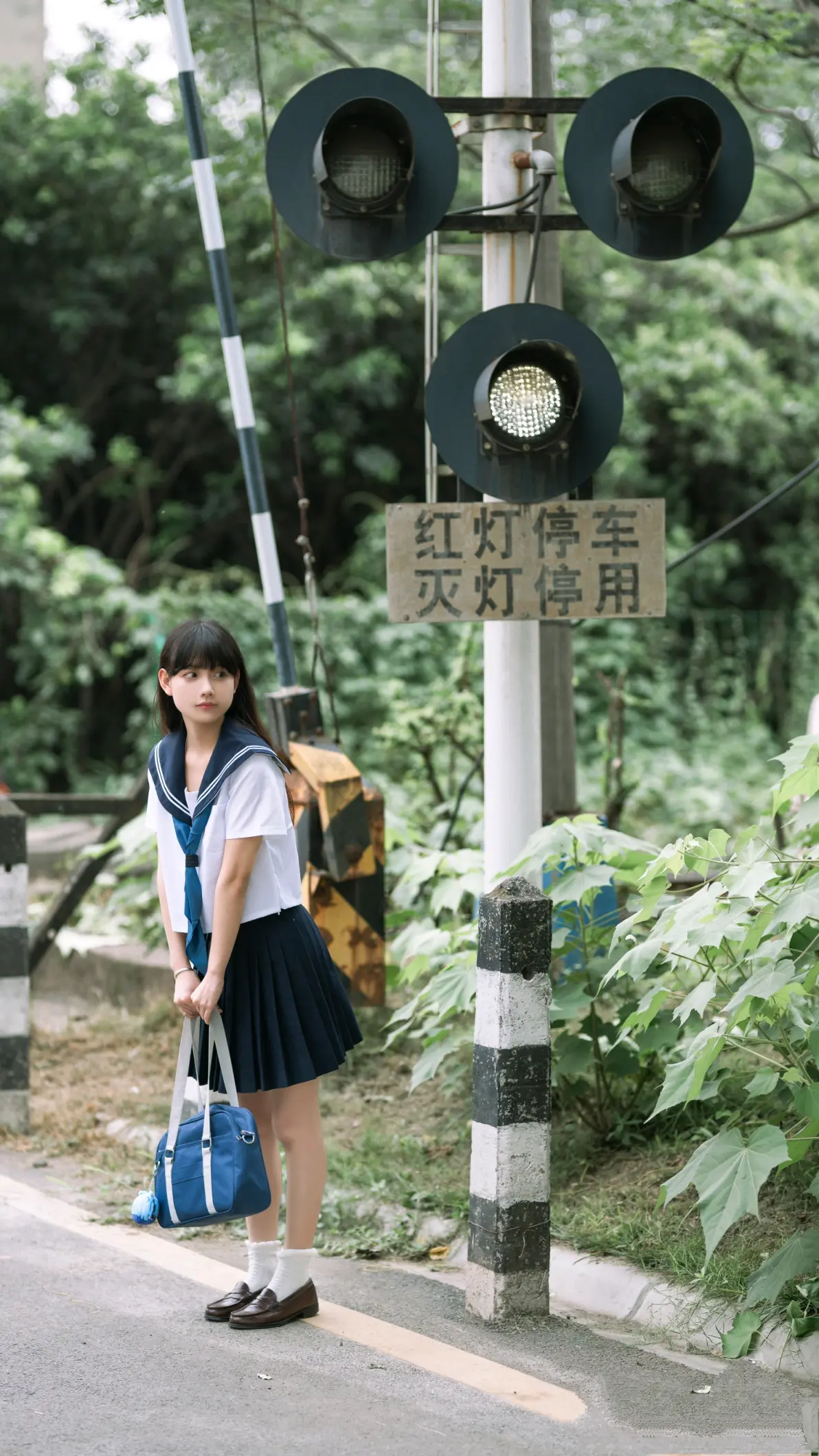 jk制服公园里的小阶梯