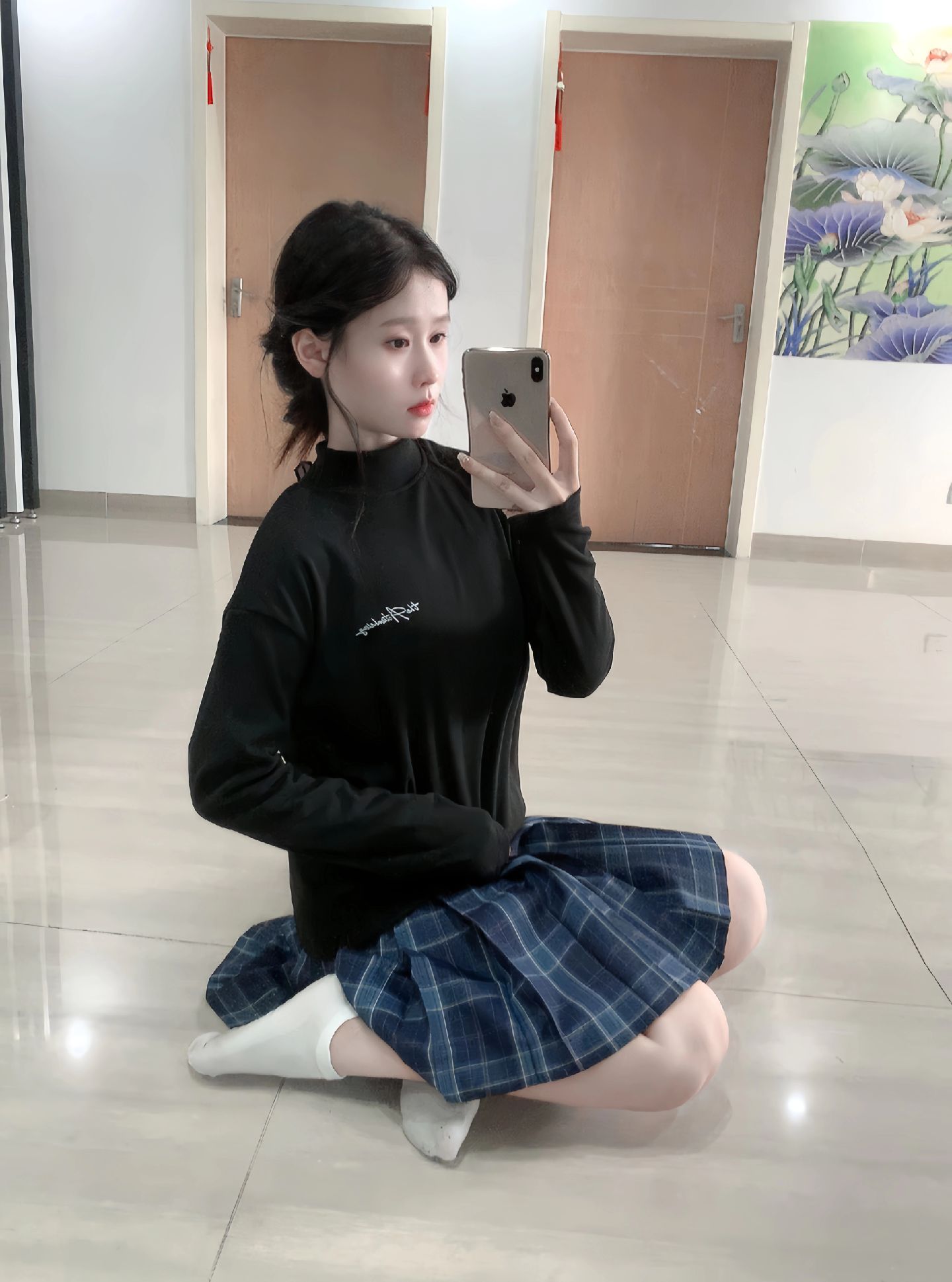 【对镜拍】是美少女的腿腿耶！！！