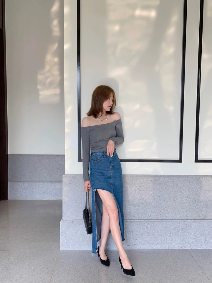 这双黑色高跟鞋和我的格纹风衣裙太搭啦！上脚舒适，走路稳，显腿长，轻松穿出优雅气质～