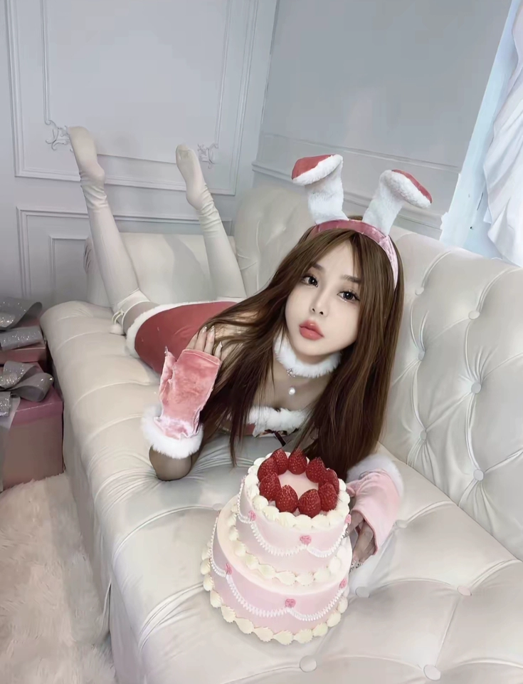 红色好显白！配件齐全超好看