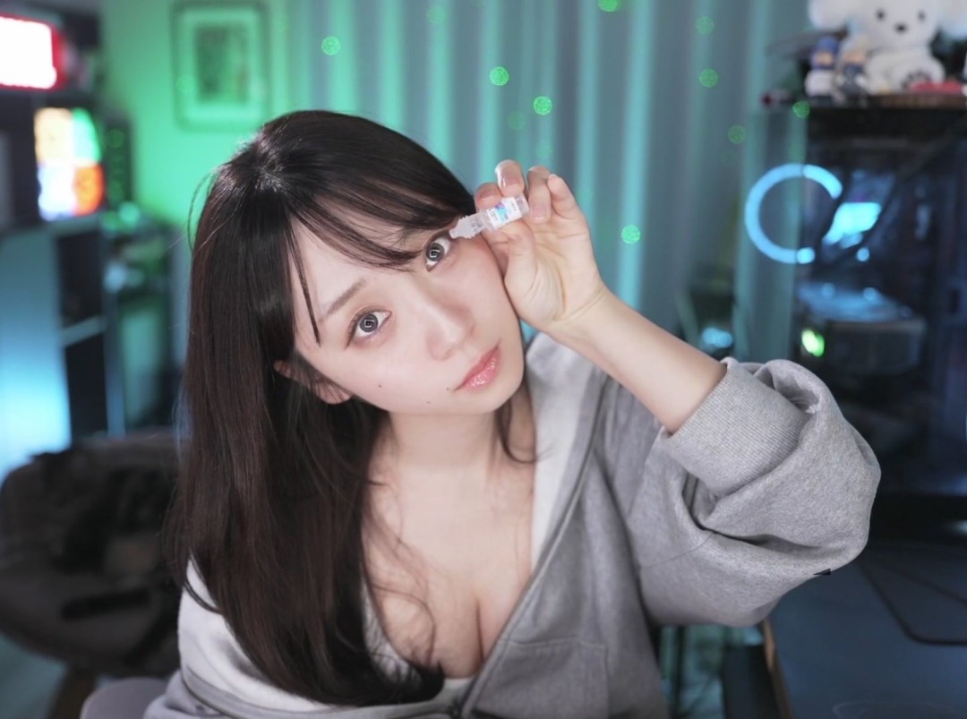 日本美女伊织萌Cos《妮姬》图赏 超大杯纯欲天花板