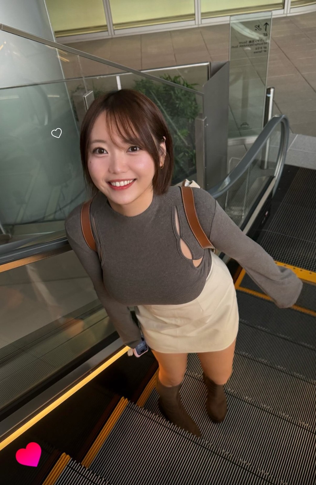 日本网红まりちゃん福利图赏:脸蛋可爱 身材傲人