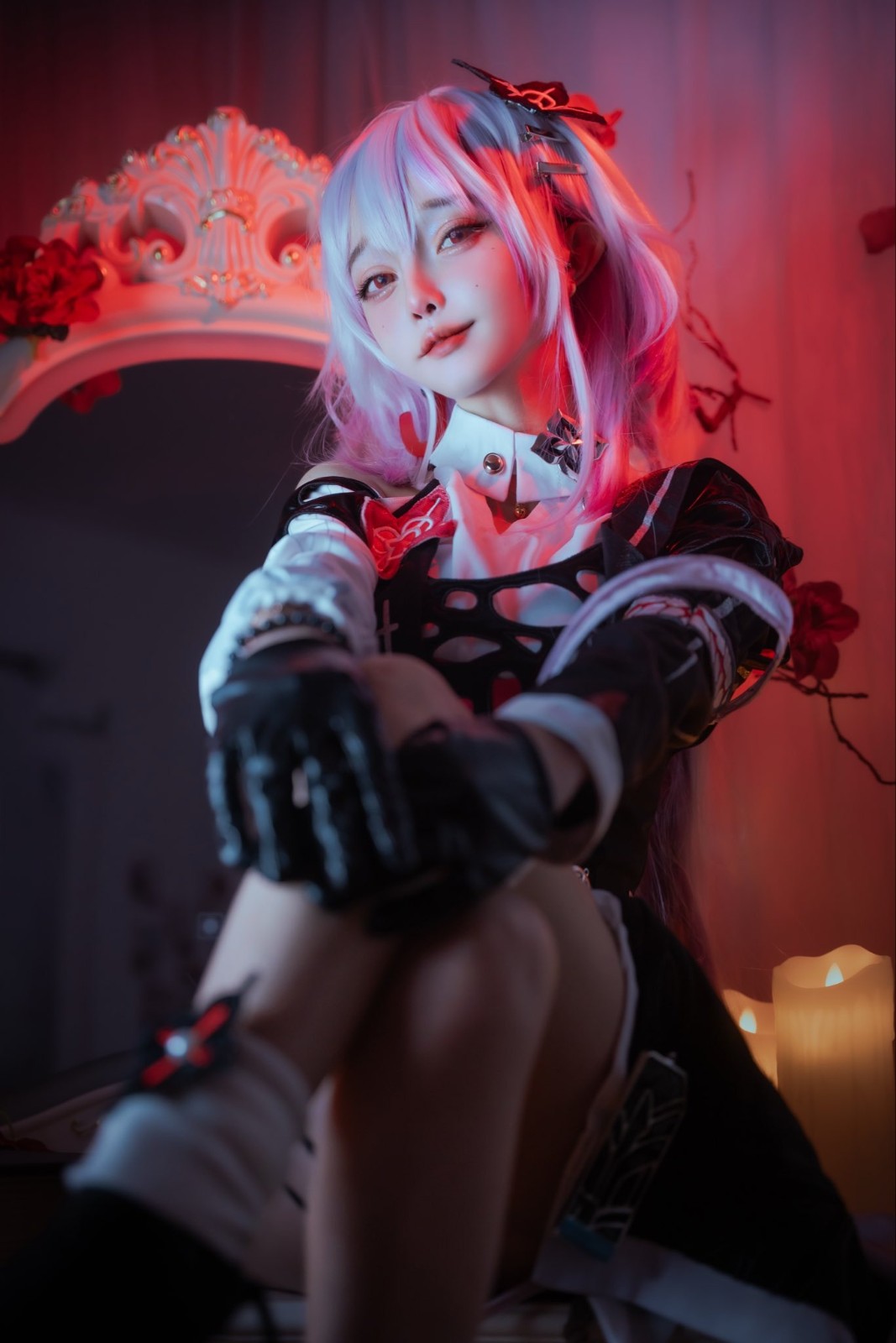 国外美女Cos《怪物猎人：荒野》阿尔玛 还原度赛高