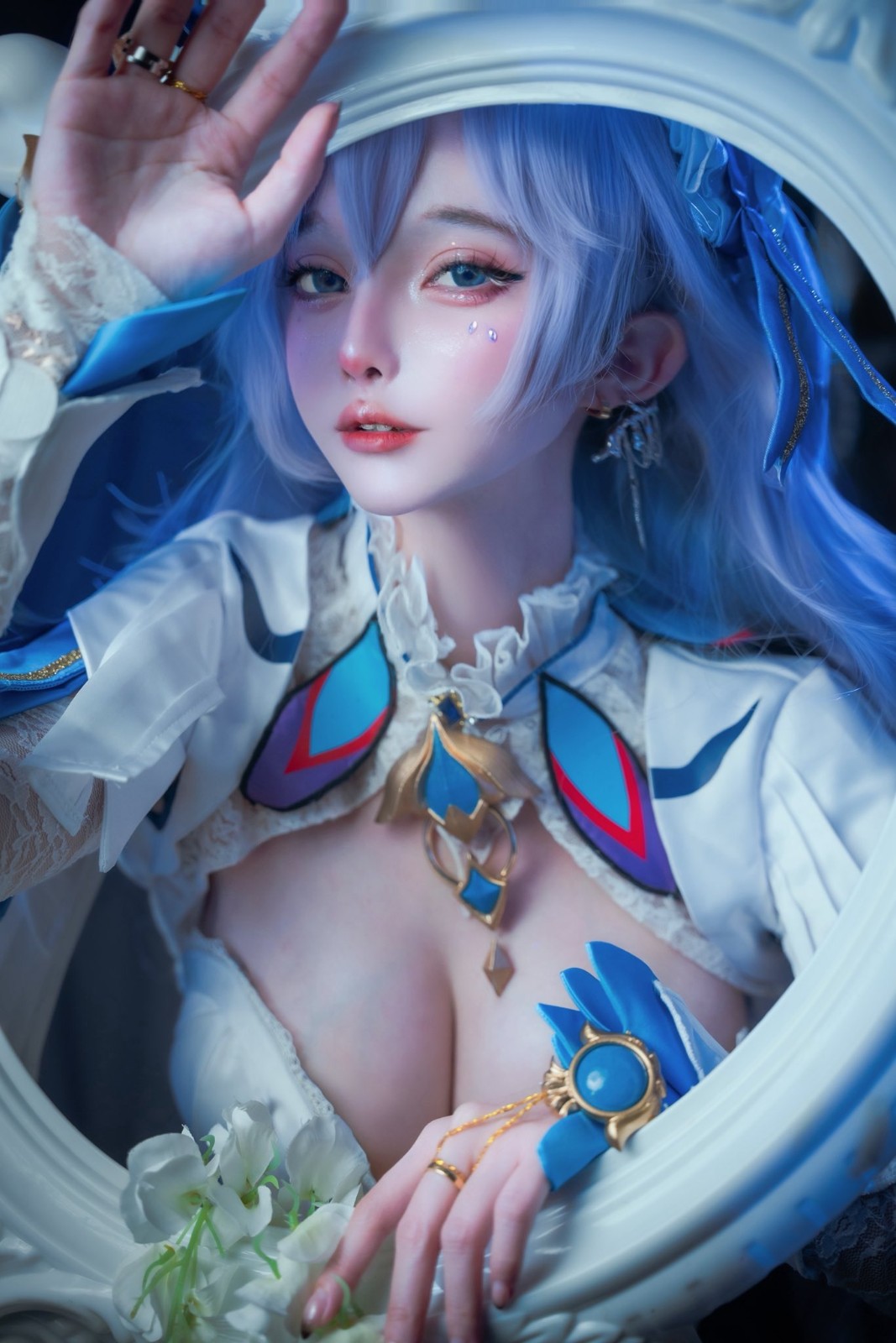 国外美女Cos《怪物猎人：荒野》阿尔玛 还原度赛高