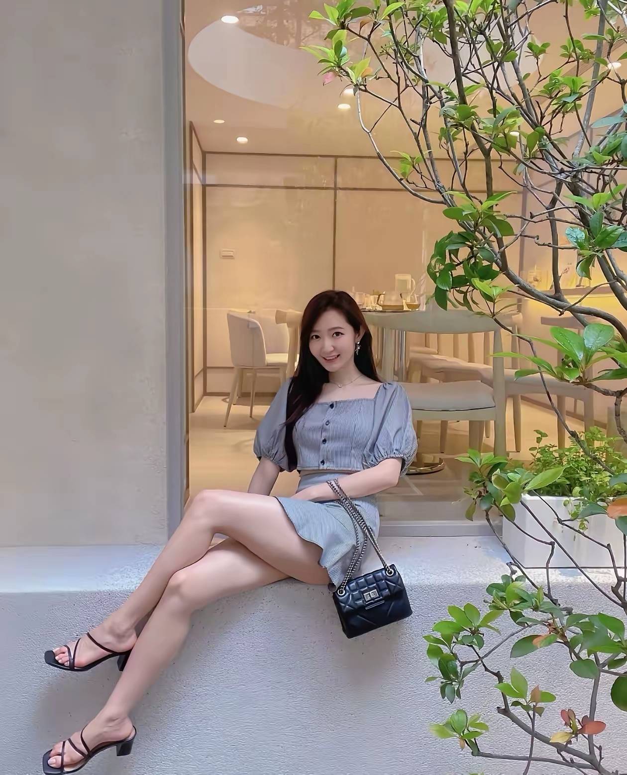 街拍漂亮气质的长发美女！