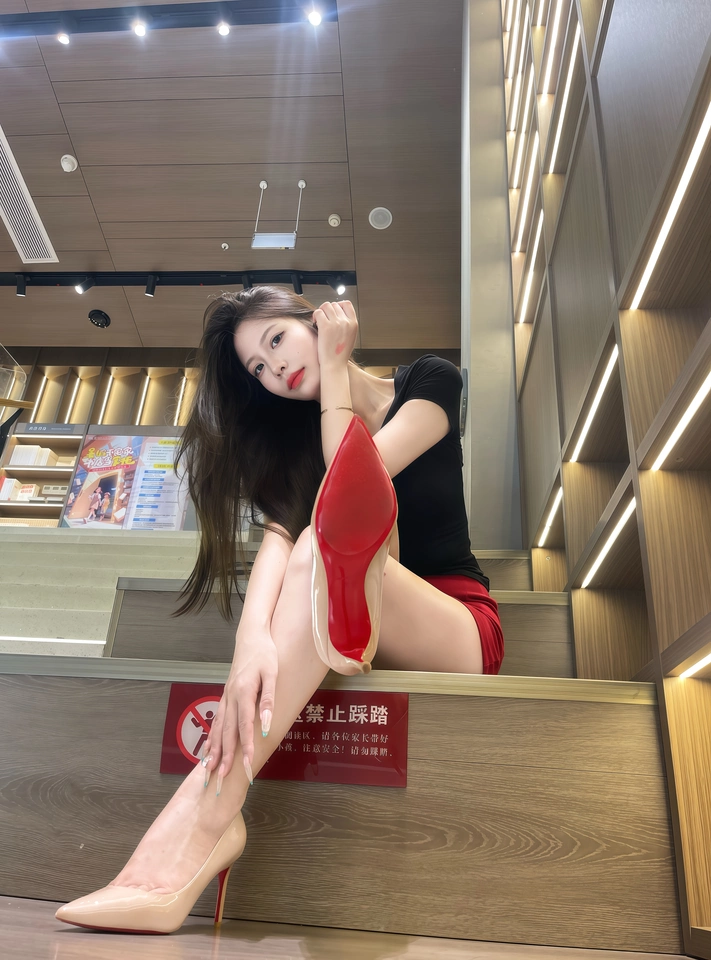 质量很好的一条裙子，喜欢！！